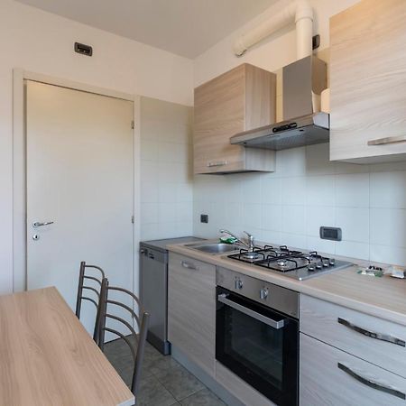 Splendida Terrazza Su Arcimboldi - Milano Bicocca Apartment Ngoại thất bức ảnh