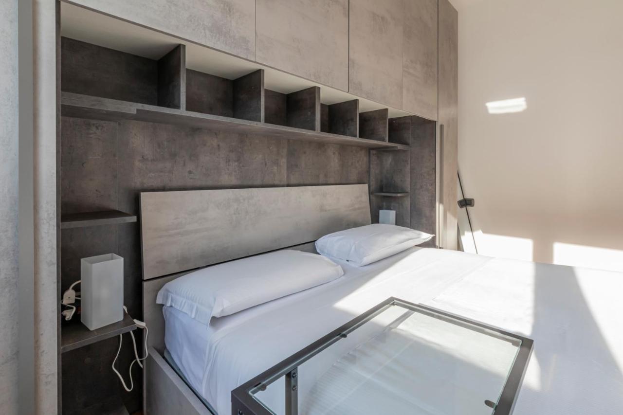 Splendida Terrazza Su Arcimboldi - Milano Bicocca Apartment Ngoại thất bức ảnh