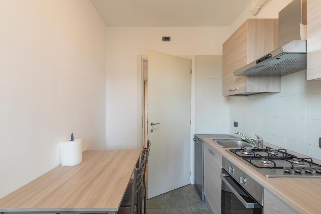 Splendida Terrazza Su Arcimboldi - Milano Bicocca Apartment Ngoại thất bức ảnh