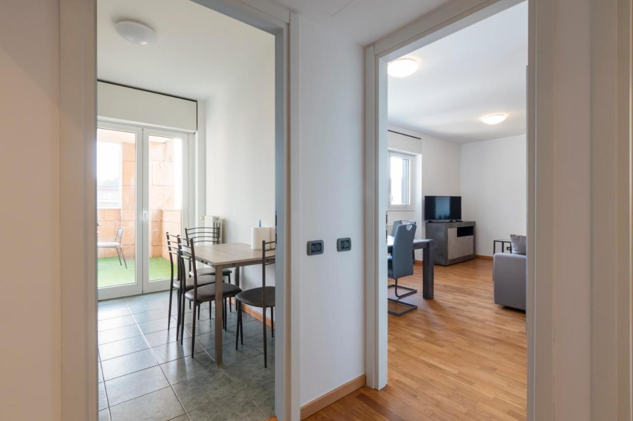 Splendida Terrazza Su Arcimboldi - Milano Bicocca Apartment Ngoại thất bức ảnh